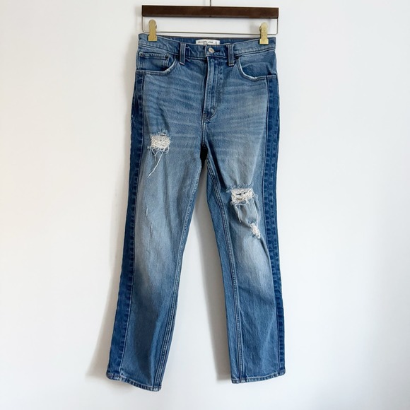 Abercrombie & Fitch Denim - ABERCROMBIE The Mom High Rise Jeans 27